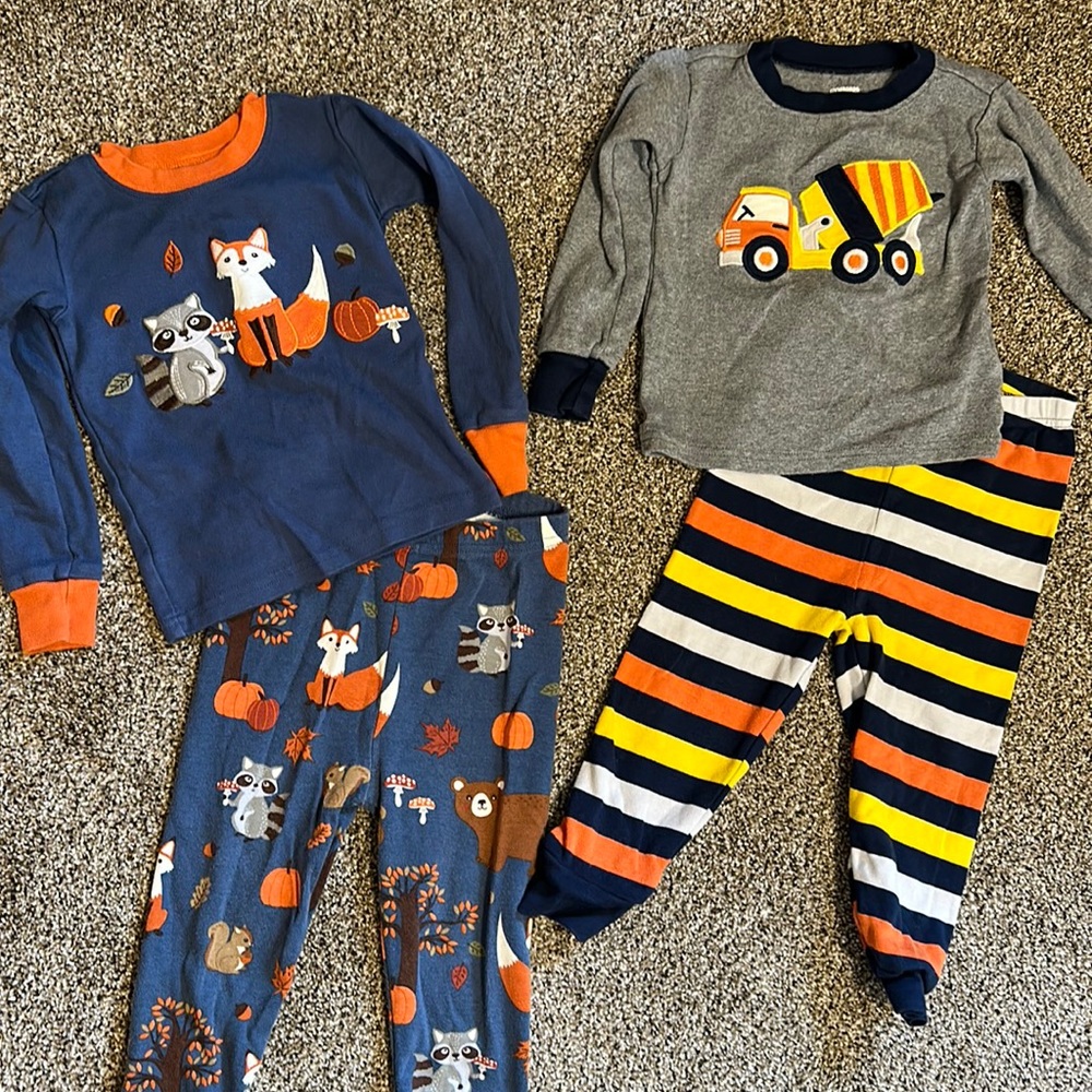 2 Gymboree pajamas